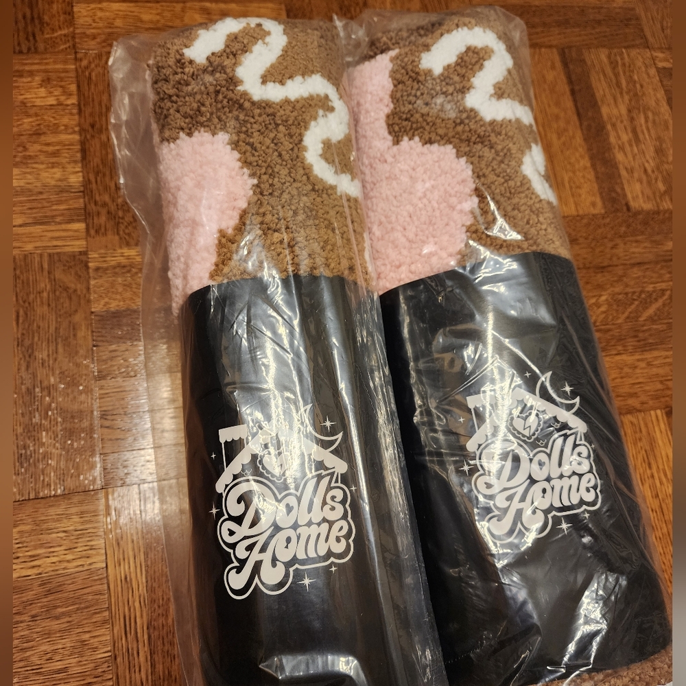 Gingerbread Girl Cookie Rug - Picture 6 of 7